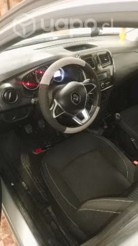Vendo Renault new symbol 2021 motor 1.6
