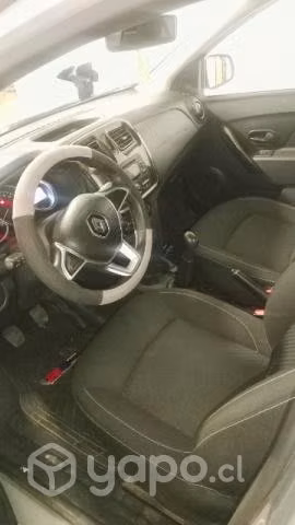 Vendo Renault new symbol 2021 motor 1.6