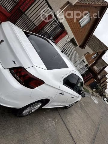 Peugeot 301 bencinero 1.6 2019