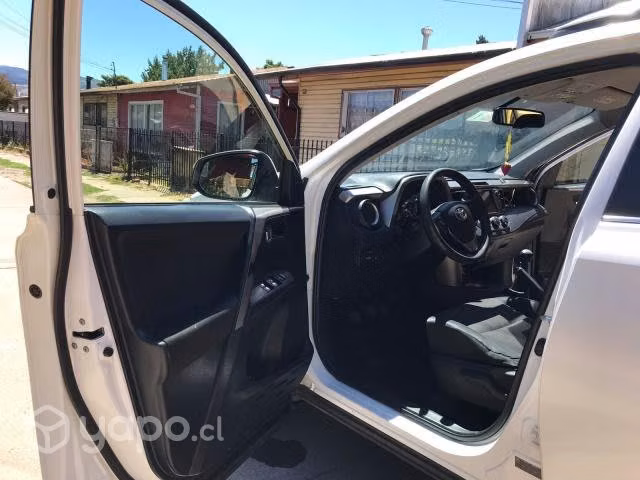 Toyota rav4 2013