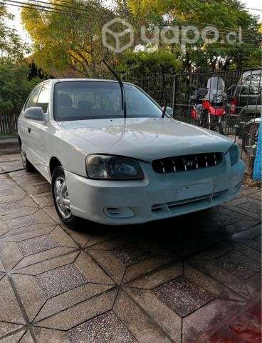 Hyundai accent 2002 - Imagen 4
