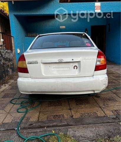 Hyundai accent 2002 - Imagen 2
