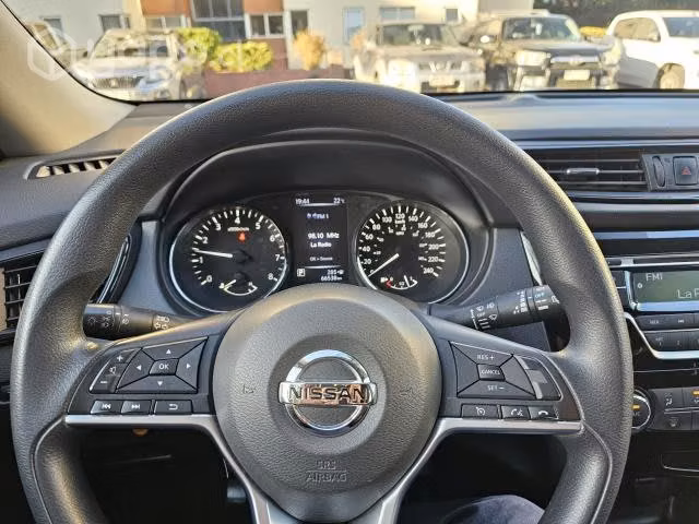 NISSAN X-TRAIL 4x4 AÑO 2018 COMO NUEVO