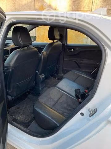 Peugeot 301