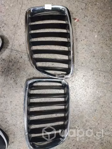 Rejilla cromada parachoque BMW x1