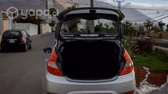 Hyundai accent 2011 - Imagen 2