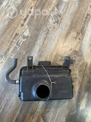 Caja porta filtro Suzuki ignis año 2005/2007