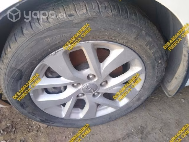 Llantas Kia Carens 2016 aro 16