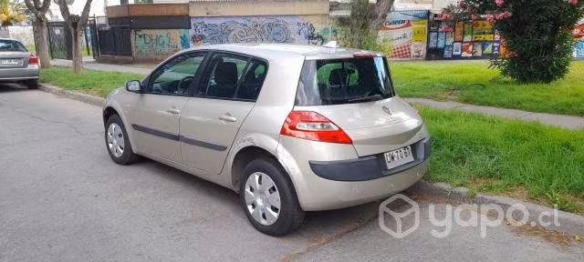 Auto barato - Imagen 2