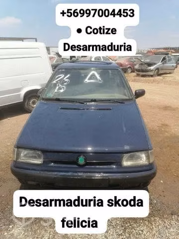 Puerta trasera izquierda skoda Felicia desarmadur