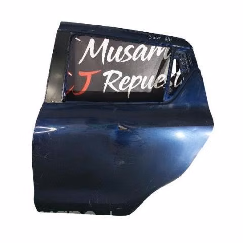 15784 puerta trasera izquierda suzuki swift 17 22