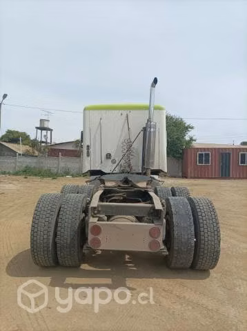 Se vende camion freightliner