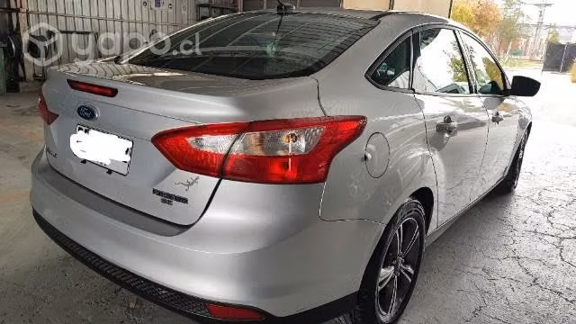 Vendo Ford Focus 2012