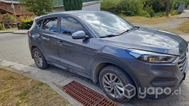 Vendo Hyundai Tucson prenda sin multas