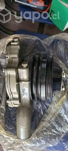 Bomba de agua E CAMIÓN JMC YUCHAI