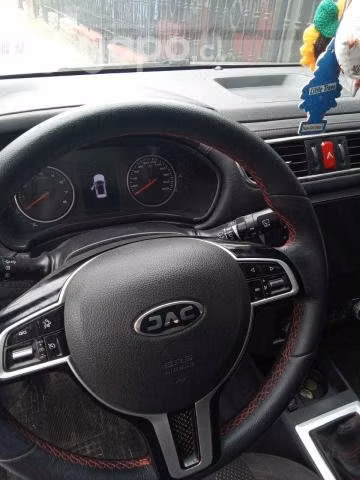 Jac js2 2021 - Imagen 4
