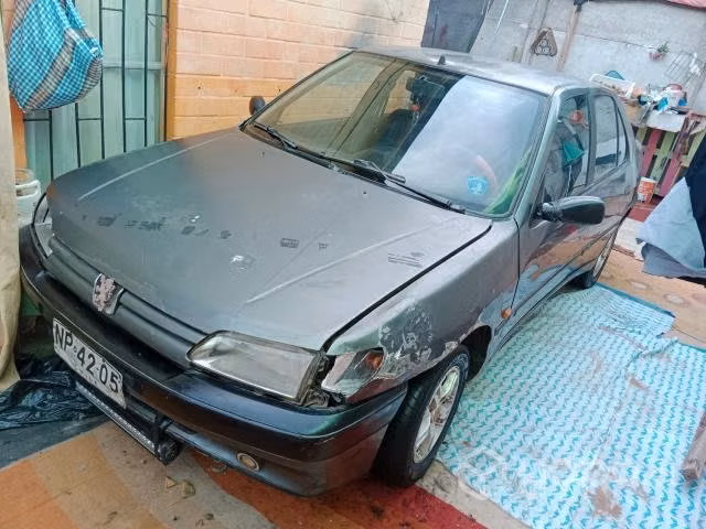 Auto Peugeot 306