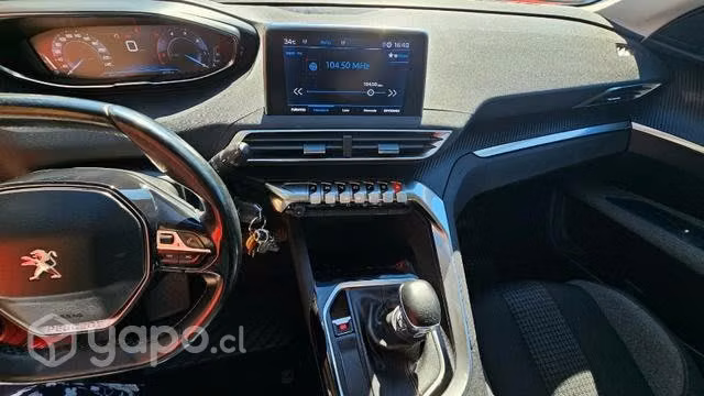 Peugeot 3008 1.5 active blue hdi diesel mecánica