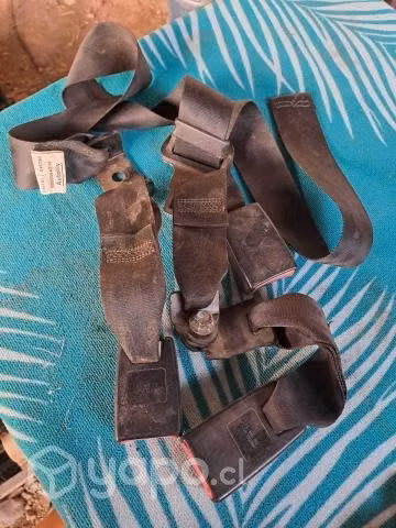 Cinturon de seguridad trasero i10