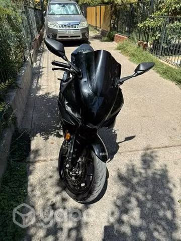 Yamaha R3-A