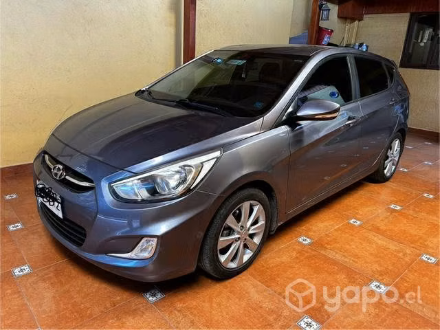 Hyundai Accent hatchback - Imagen 2