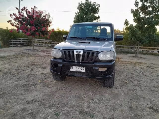 Camioneta mahindra 2.2 año 2015 full