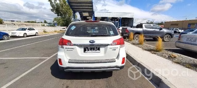 Subaru outback diesel 2014 full equipo