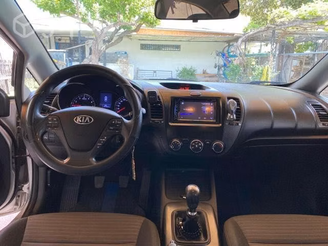 Kia motors cerato 2014
