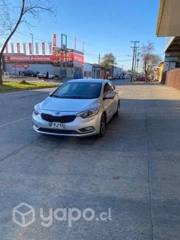 Kia motors cerato 2014