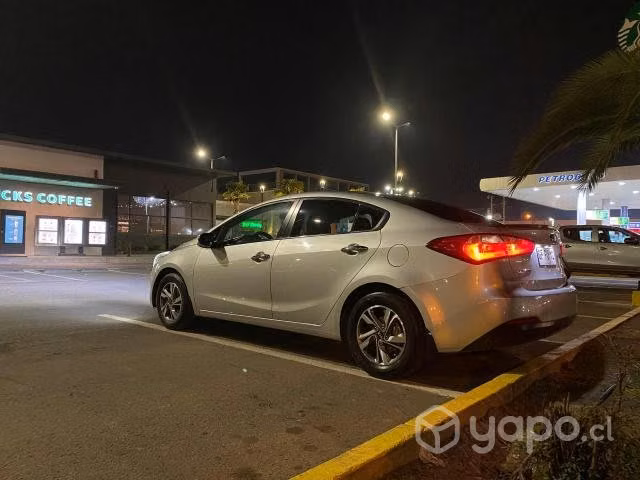Kia motors cerato 2014