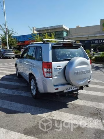 Suzuki gran nomade