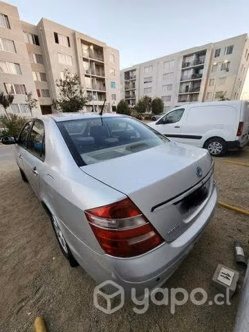 Se vende geely al