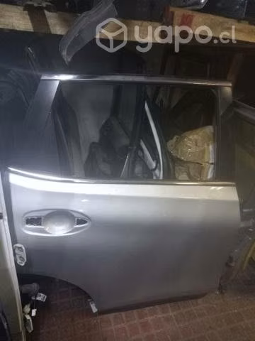 Puerta trasera derecha Nissan xtrail 2017. 2.5