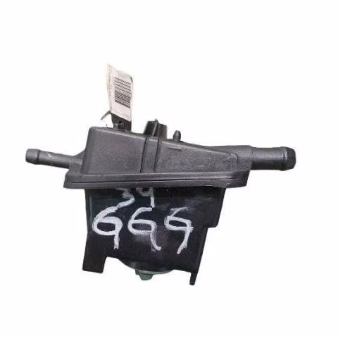 Ggg39 deposito hidraulico volkswagen polo 2006