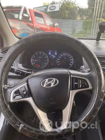 Hyundai accent 2019 - Imagen 3