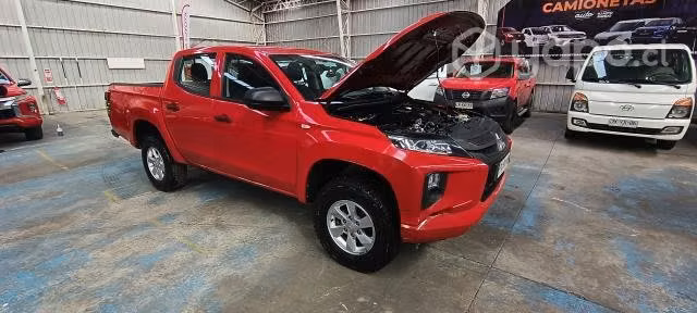 Mitsubishi l200 4x2 - Imagen 3