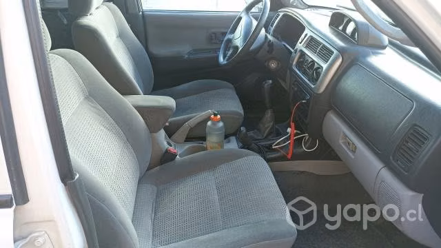 Mitsubishi montero 2011