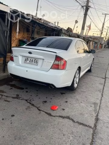 Auto subaru legacy 3.0r