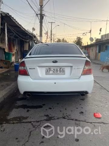 Auto subaru legacy 3.0r