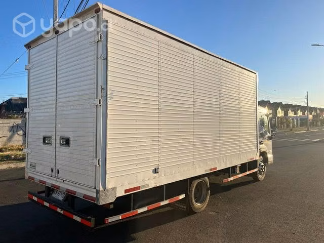 Hyundai mighty ex6. 2022