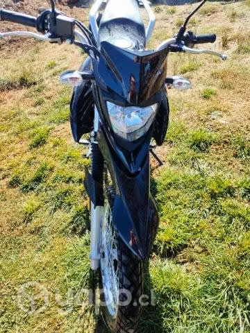 Moto Yamaha XTZ150