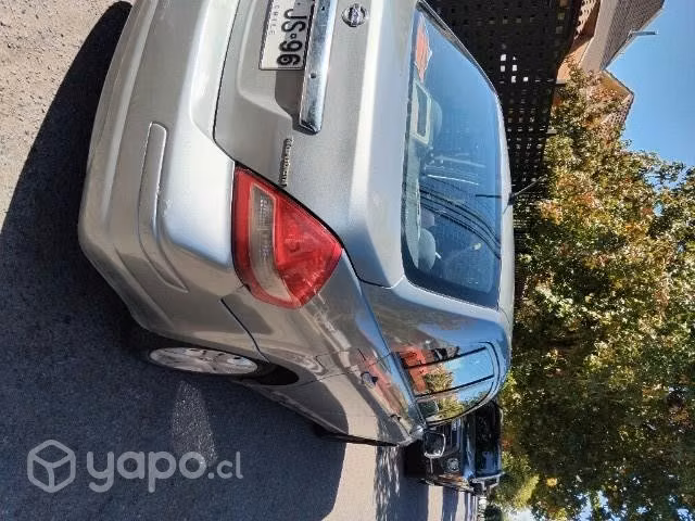 Vendo tiida 2011 mecánico
