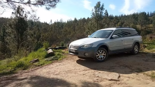 Automóvil Subaru 4x4 outback conversable