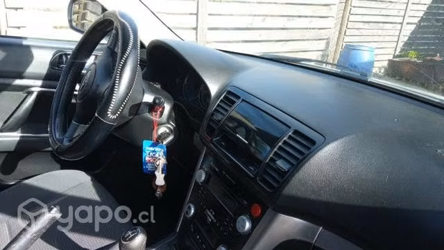 Automóvil Subaru 4x4 outback conversable