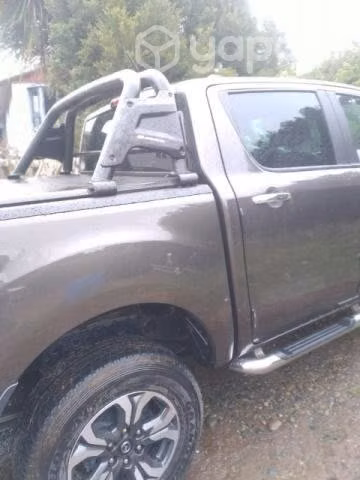 Vendo camioneta Mazda - Imagen 3