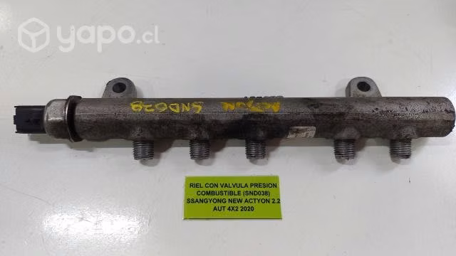 Riel Con Válvula Presión Combustible