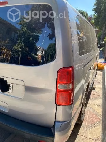 Vendo Peugeot Traveller 2023