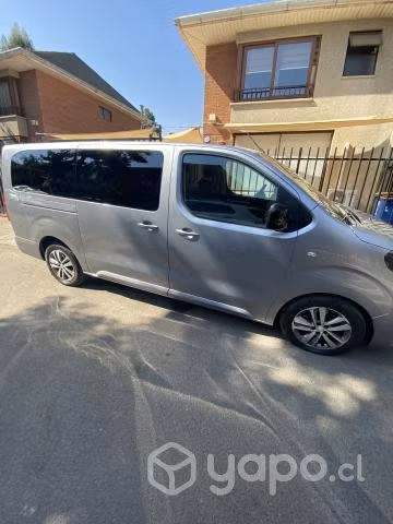 Vendo Peugeot Traveller 2023