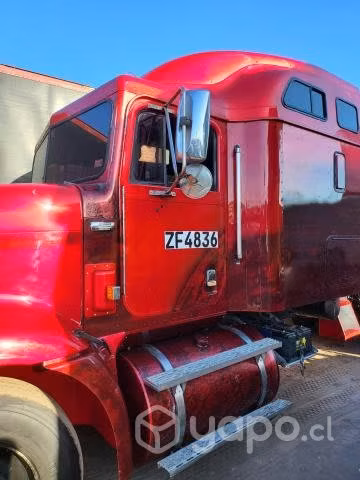 Se vende Trackto Camion marca Inter modelo 9400