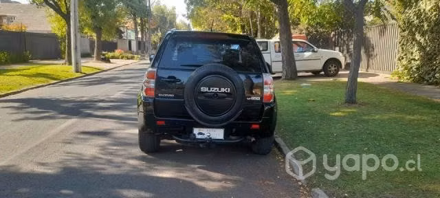 Suzuki grand vitara 2013